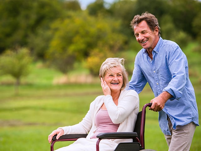 A Guide to the Best Wheelchairs for Elderly People